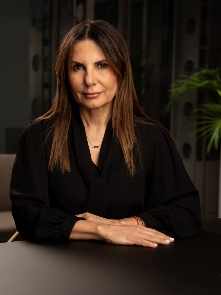 Anna Pezone